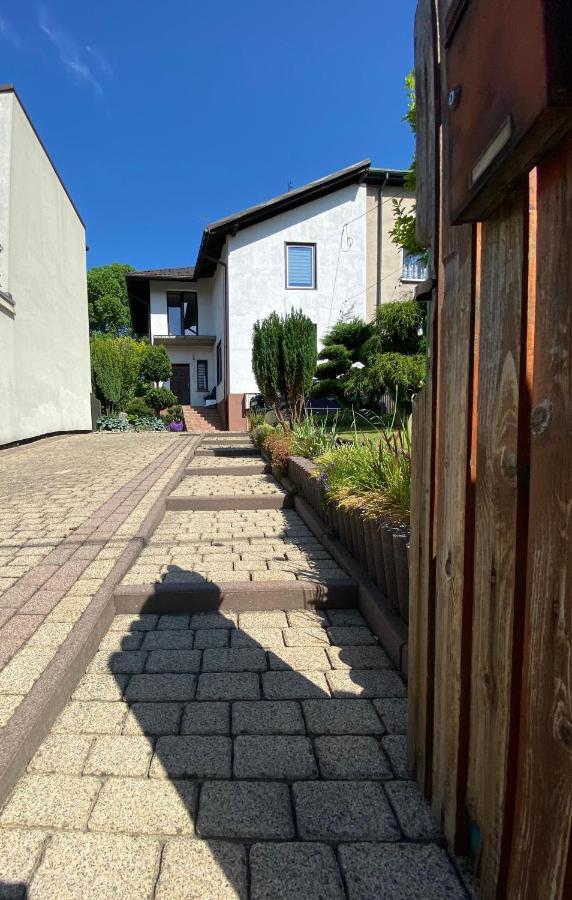 Willa Nad Sola Guest House オシフィエンチム エクステリア 写真