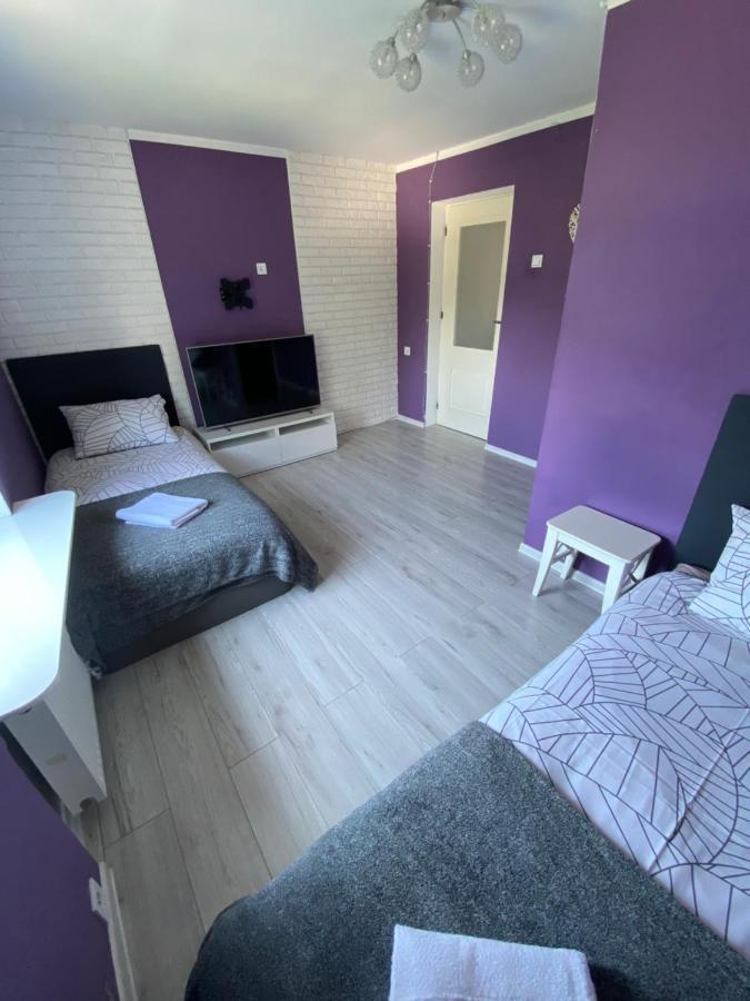 Willa Nad Sola Guest House オシフィエンチム エクステリア 写真
