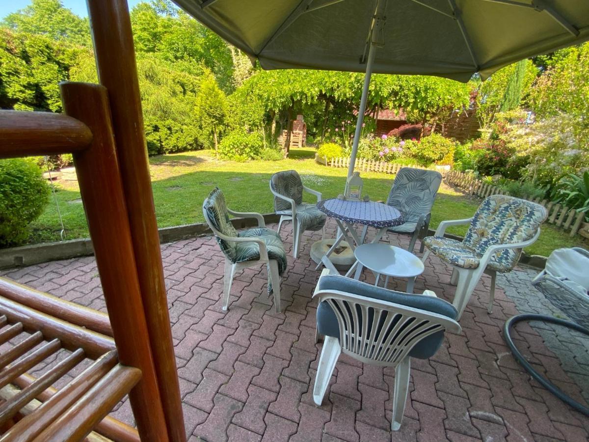 Willa Nad Sola Guest House オシフィエンチム エクステリア 写真