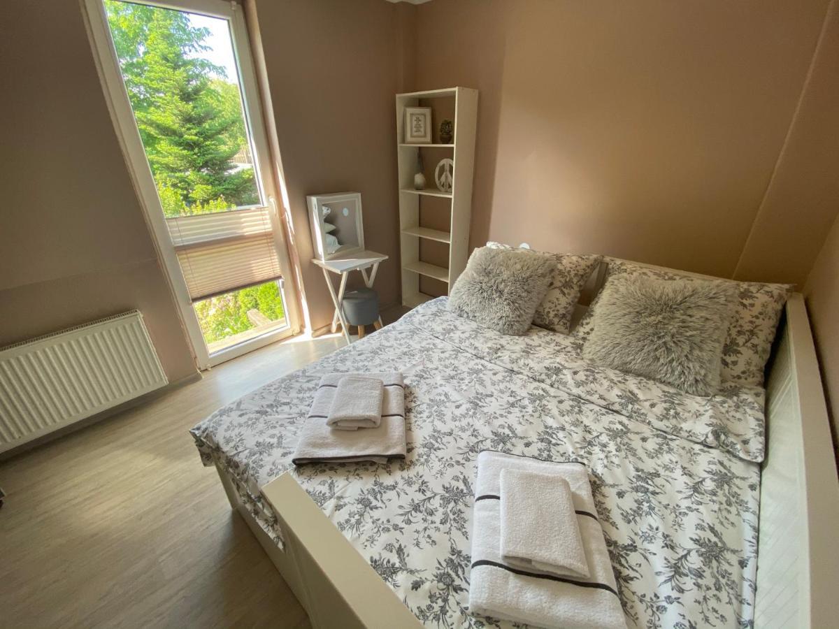 Willa Nad Sola Guest House オシフィエンチム エクステリア 写真